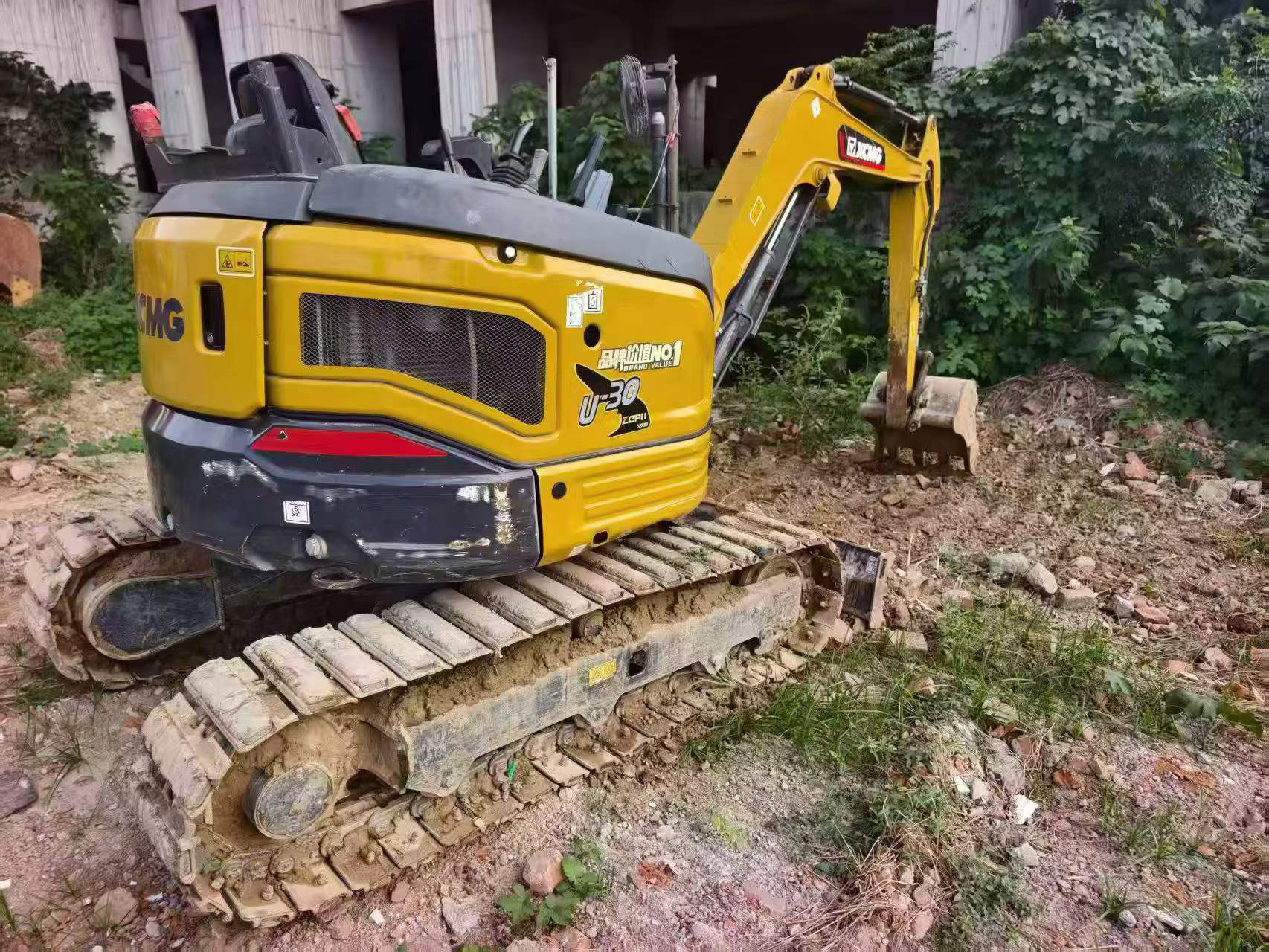 Buy XCMG XE26U Used Excavator / 1