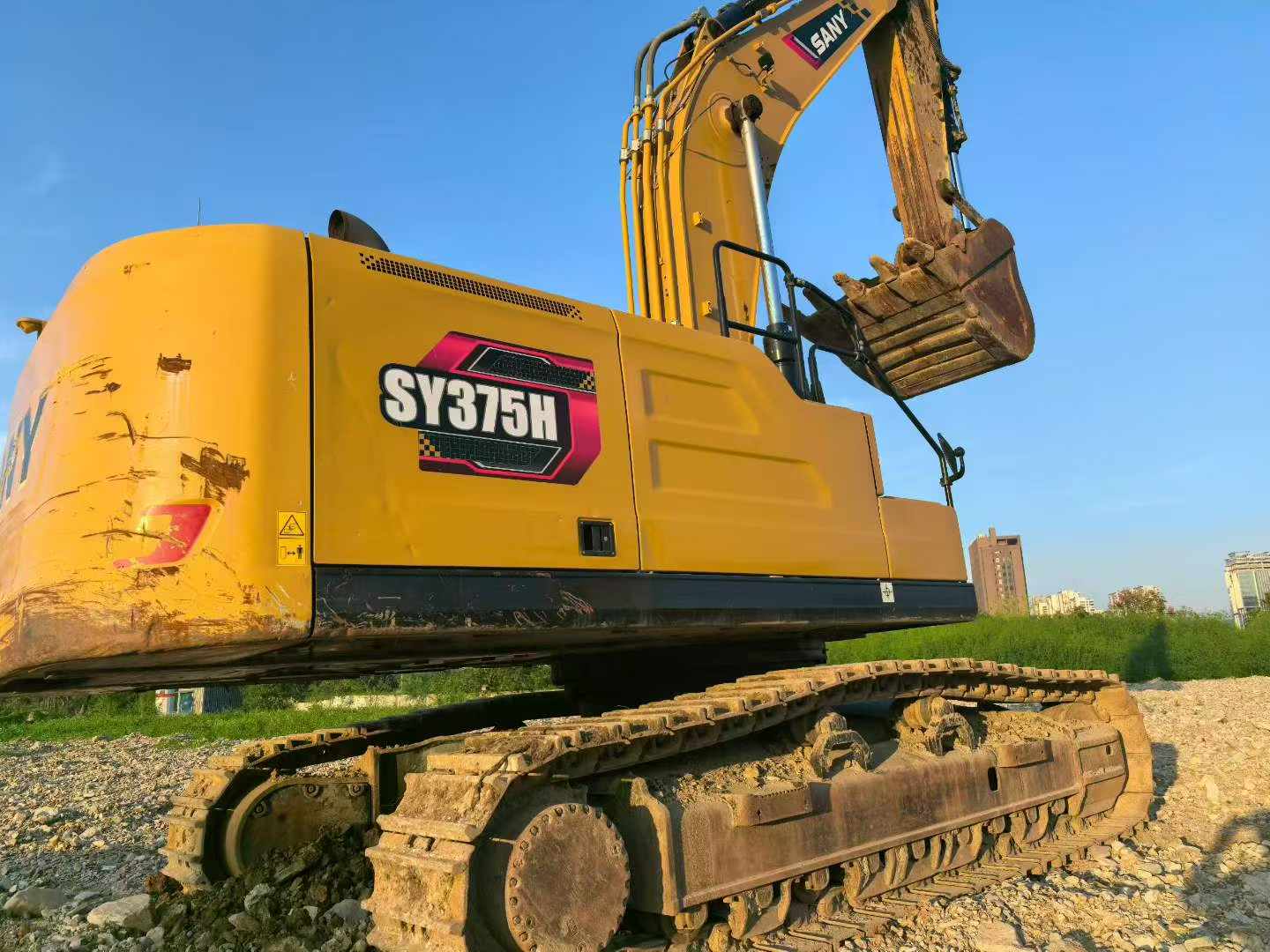 Buy Sany SY375H Used Excavator / 4