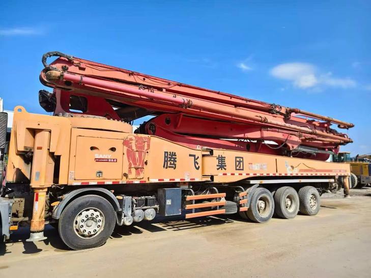 Buy Volvo Used Excavator / 1