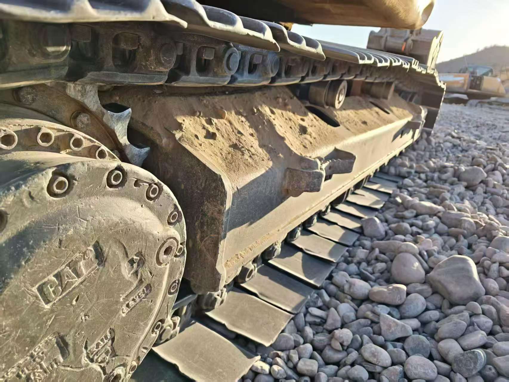 Buy Caterpillar 323D2L Used Excavator / 7