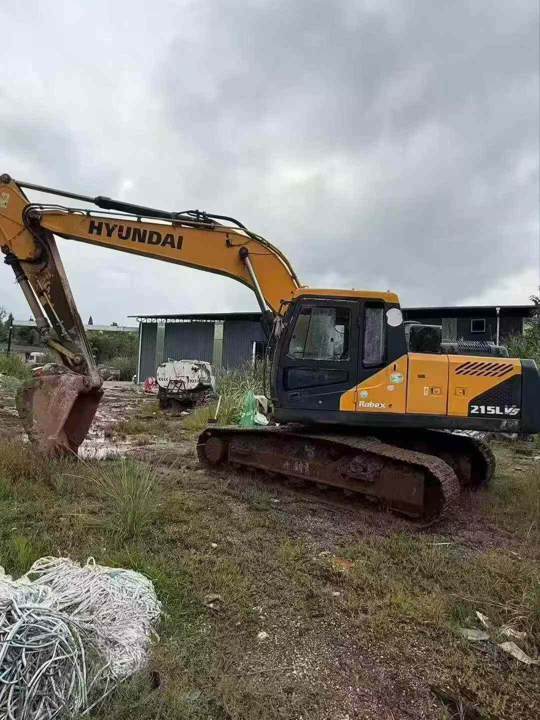 Buy Hyundai R215-7 Used Excavator / 4