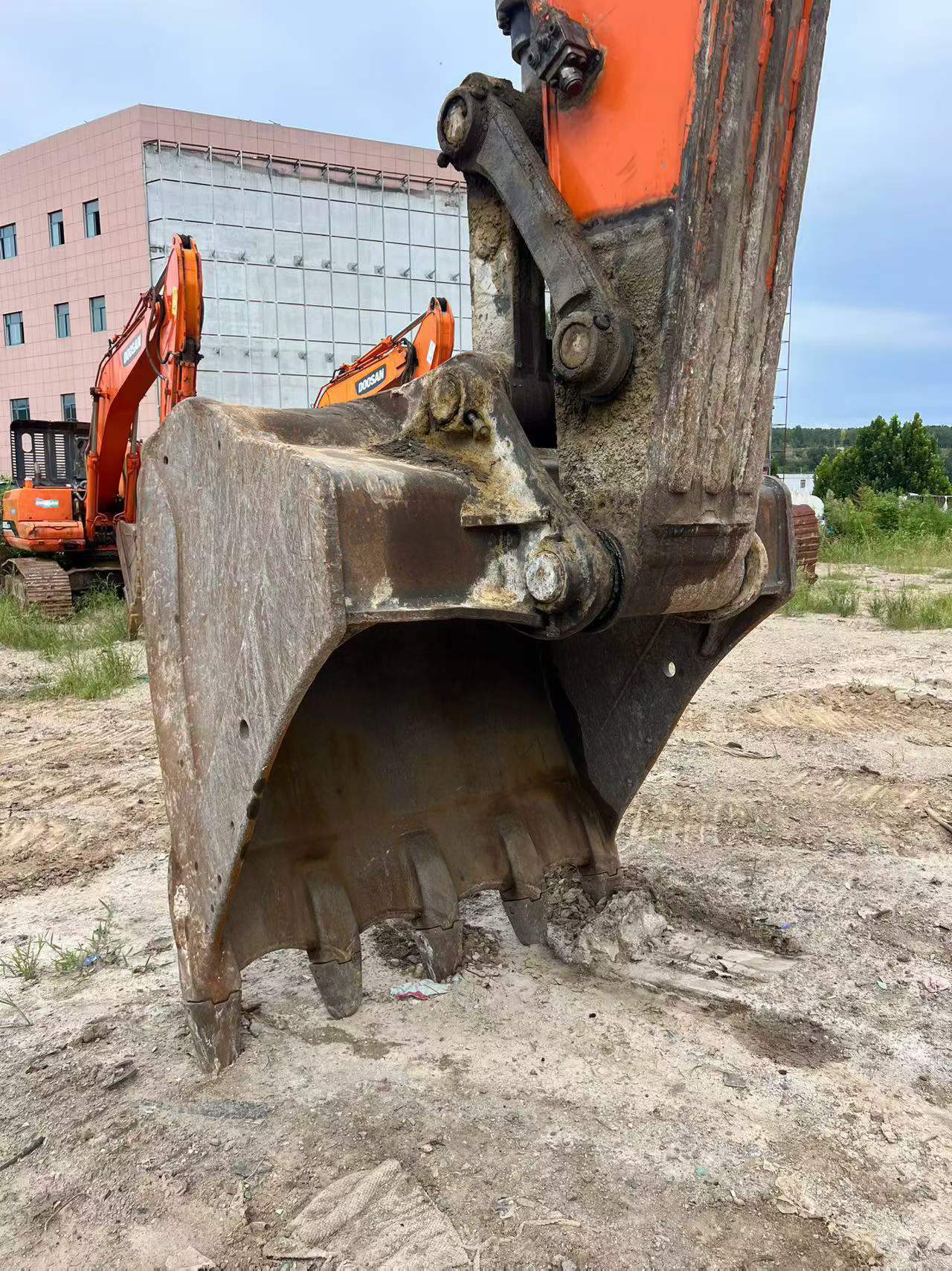 Buy Doosan DX500-SS Used Excavator / 5 Buy Doosan DX500-SS Used Excavator / 5