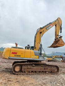Buy XCMG XE380DK Used Excavator / 4 Buy XCMG XE380DK Used Excavator / 4
