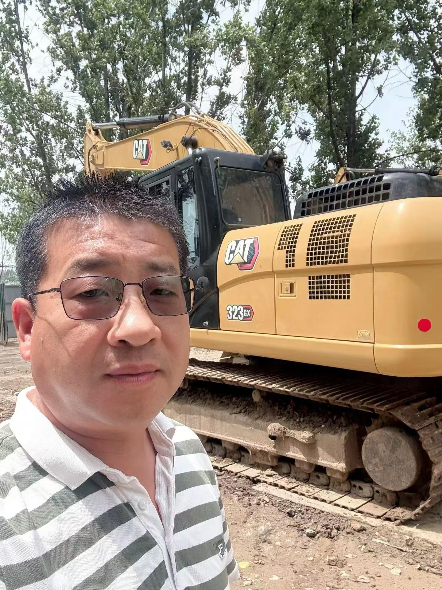 Buy Caterpillar 323 Used Excavator / 2