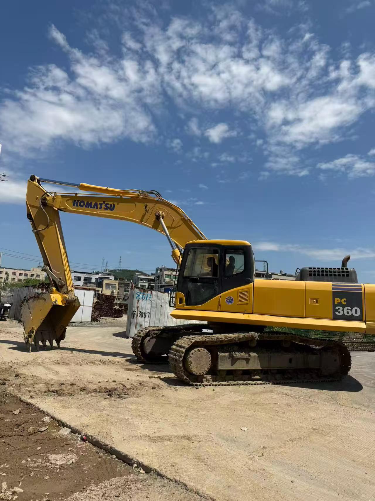 Buy Komatsu PC360-7 Used Excavator / 2