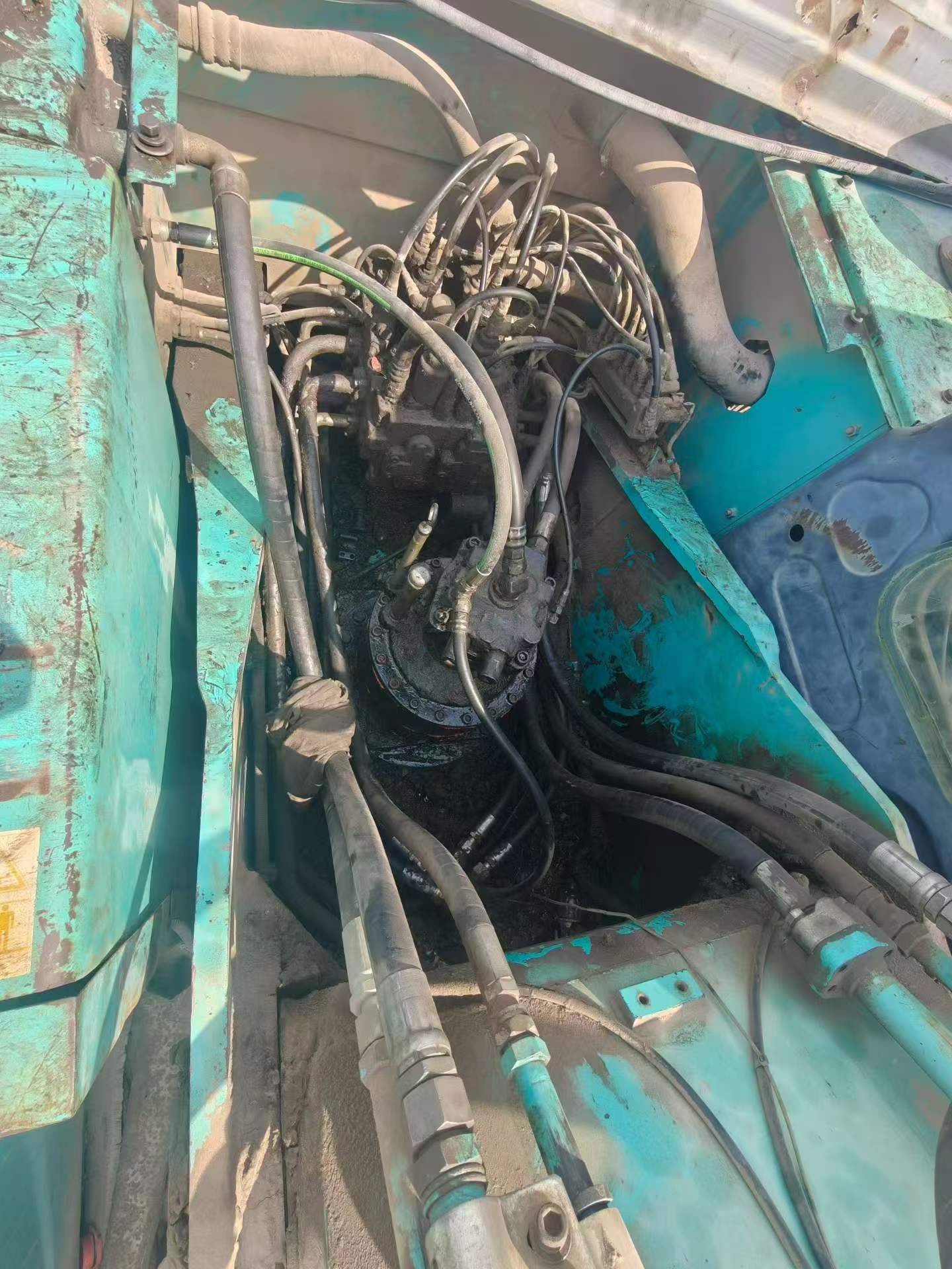 Buy Kobelco SK250-8 Used Excavator / 6