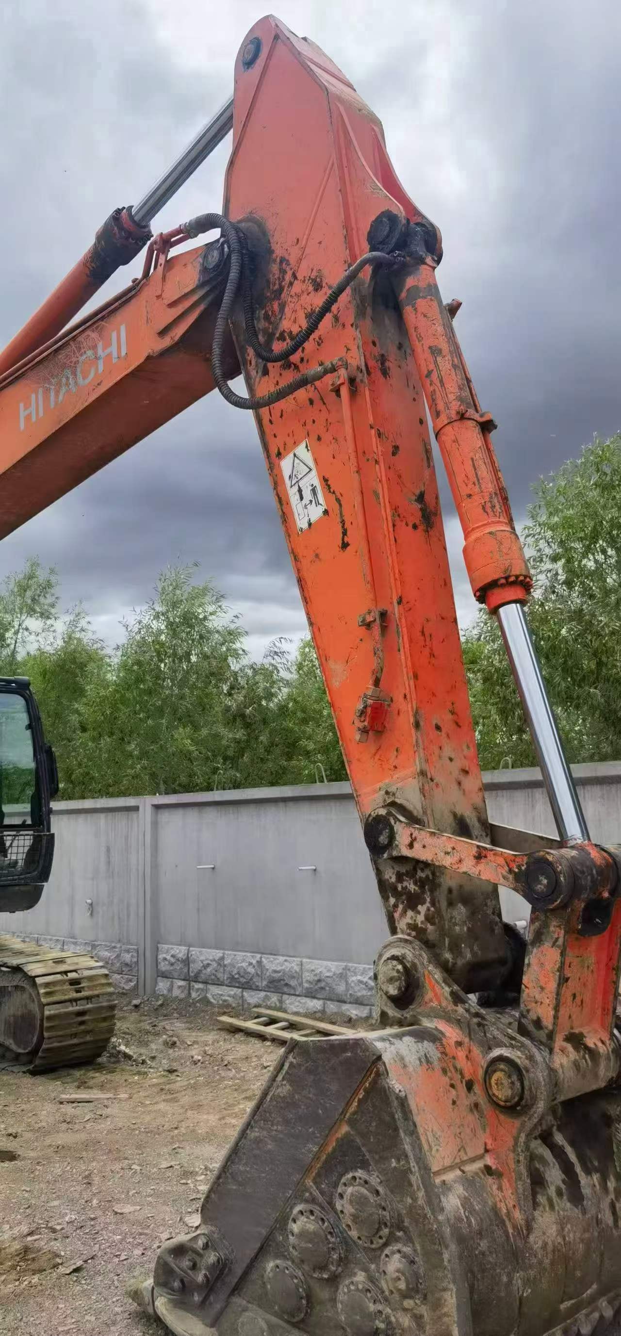 Buy Hitachi ZW250 Used Excavator / 5