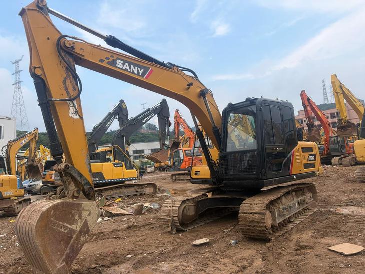 Buy Sany Used Excavator / 1