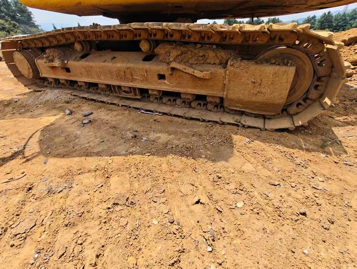 Buy Caterpillar 323D2L Used Excavator / 1