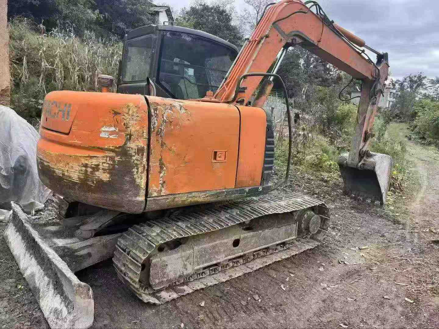 Buy Hitachi ZX70-3 Used Excavator / 2 Buy Hitachi ZX70-3 Used Excavator / 2