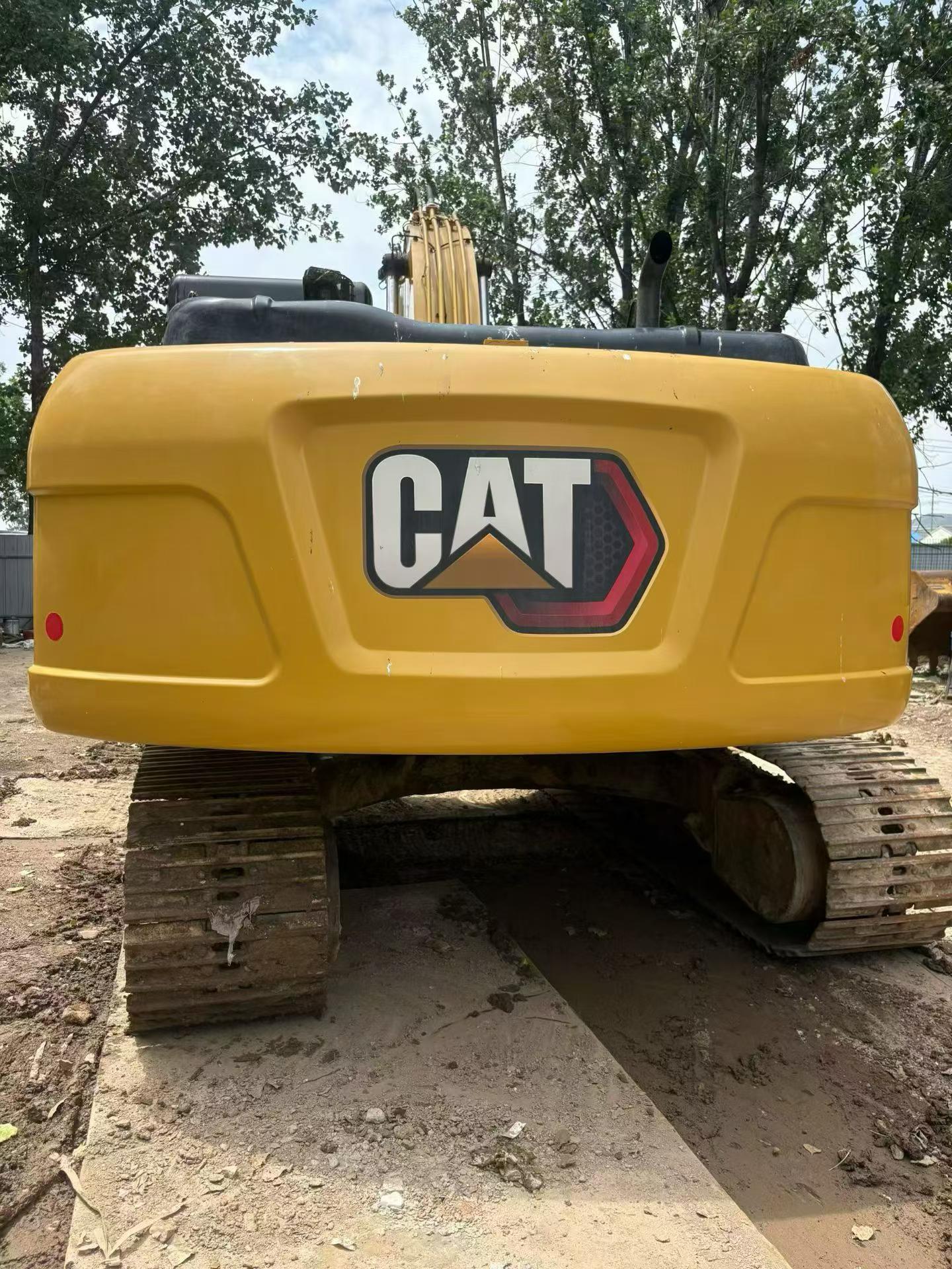 Buy Caterpillar 323 Used Excavator / 5