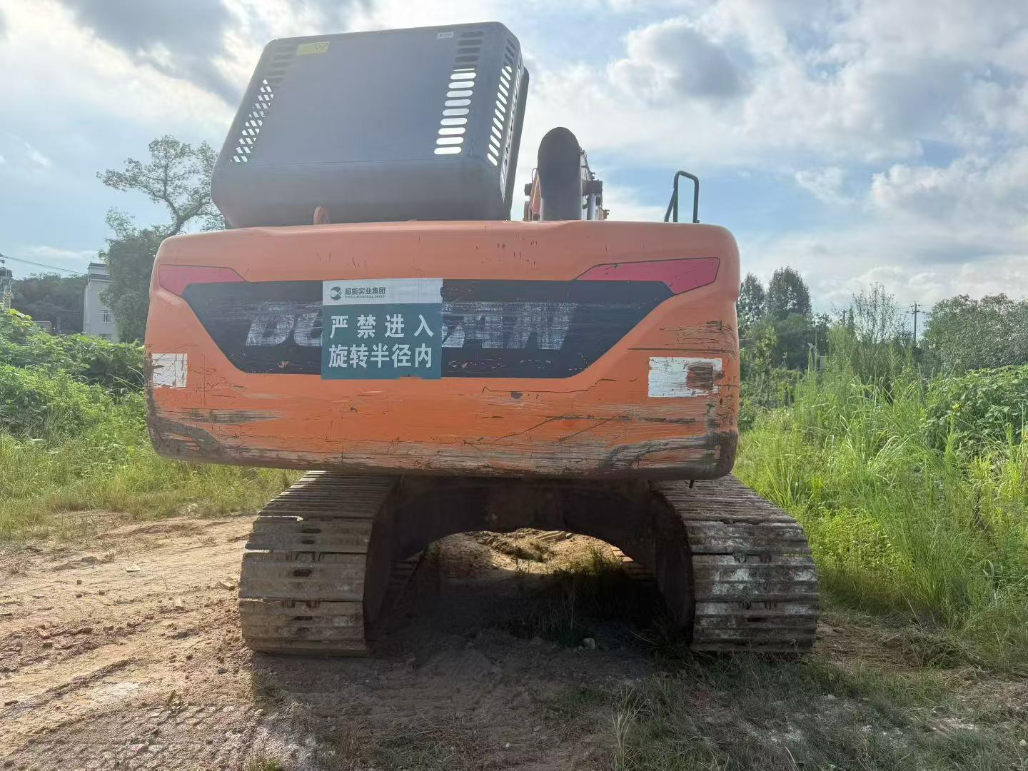 Buy Doosan DH200-3 Used Excavator / 7