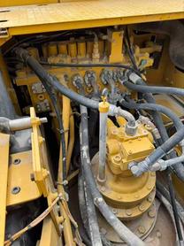 Buy Caterpillar 323 Used Excavator / 6 Buy Caterpillar 323 Used Excavator / 6