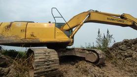 Buy Sumitomo SH240-3 Used Excavator / 2 Buy Sumitomo SH240-3 Used Excavator / 2