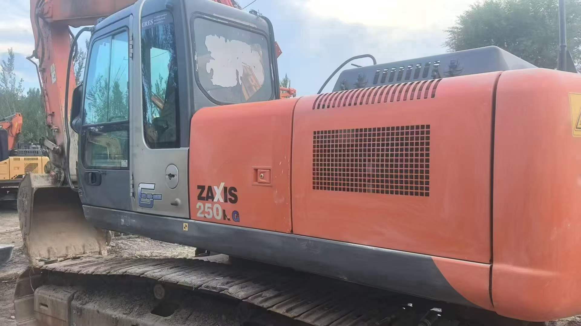 Buy Hitachi ZW250 Used Excavator / 8