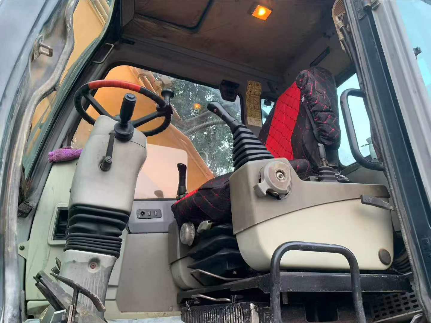 Compre Excavadora Hyundai R210-7 Usada / 9