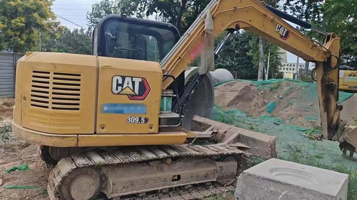 Buy Caterpillar 307B Used Excavator / 1