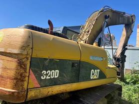 Buy Caterpillar 320D Used Excavator / 2 Buy Caterpillar 320D Used Excavator / 2