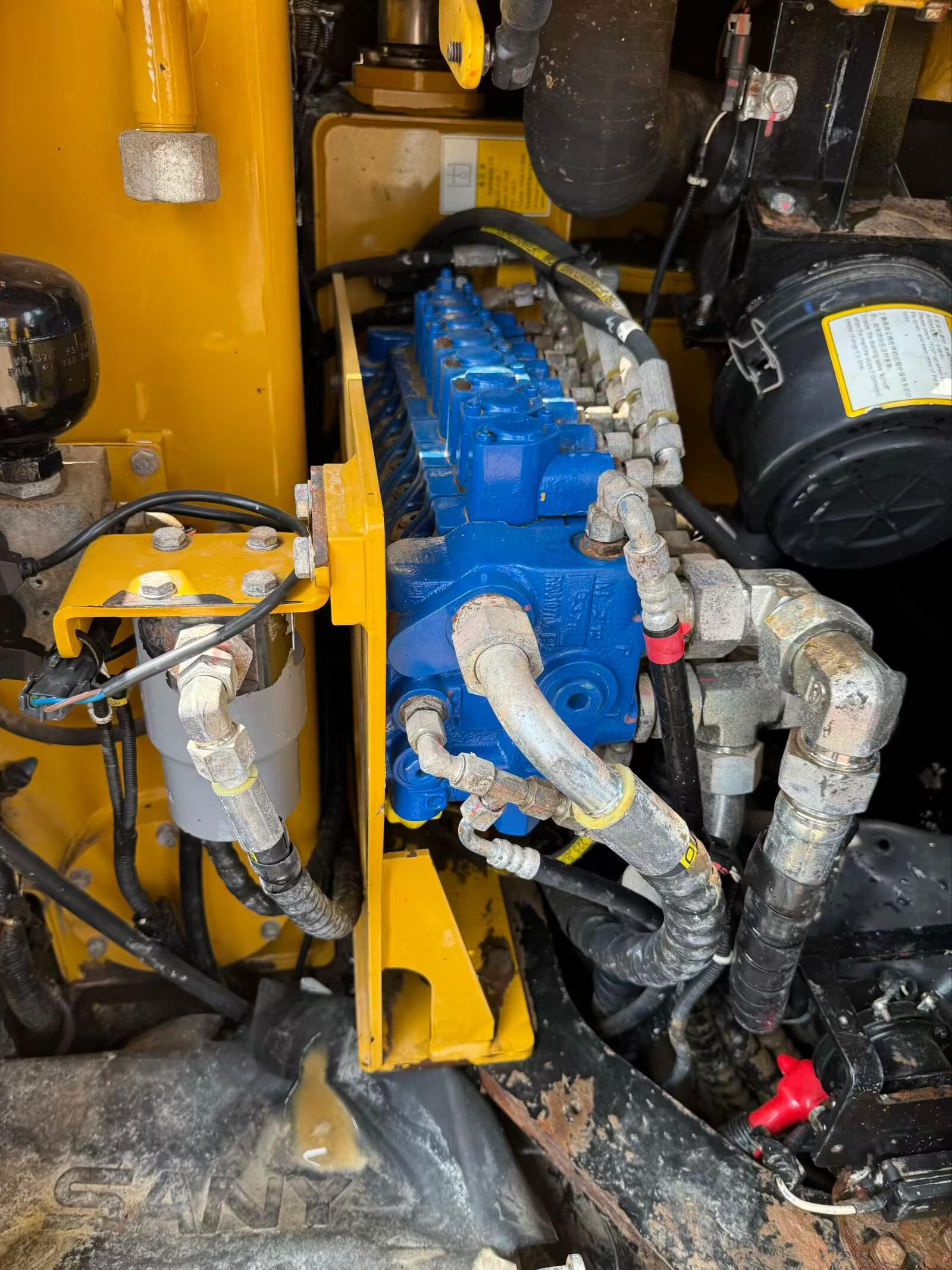 Buy Sany Used Excavator / 6
