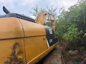 Buy Caterpillar 323 Used Excavator / 5 Buy Caterpillar 323 Used Excavator / 5