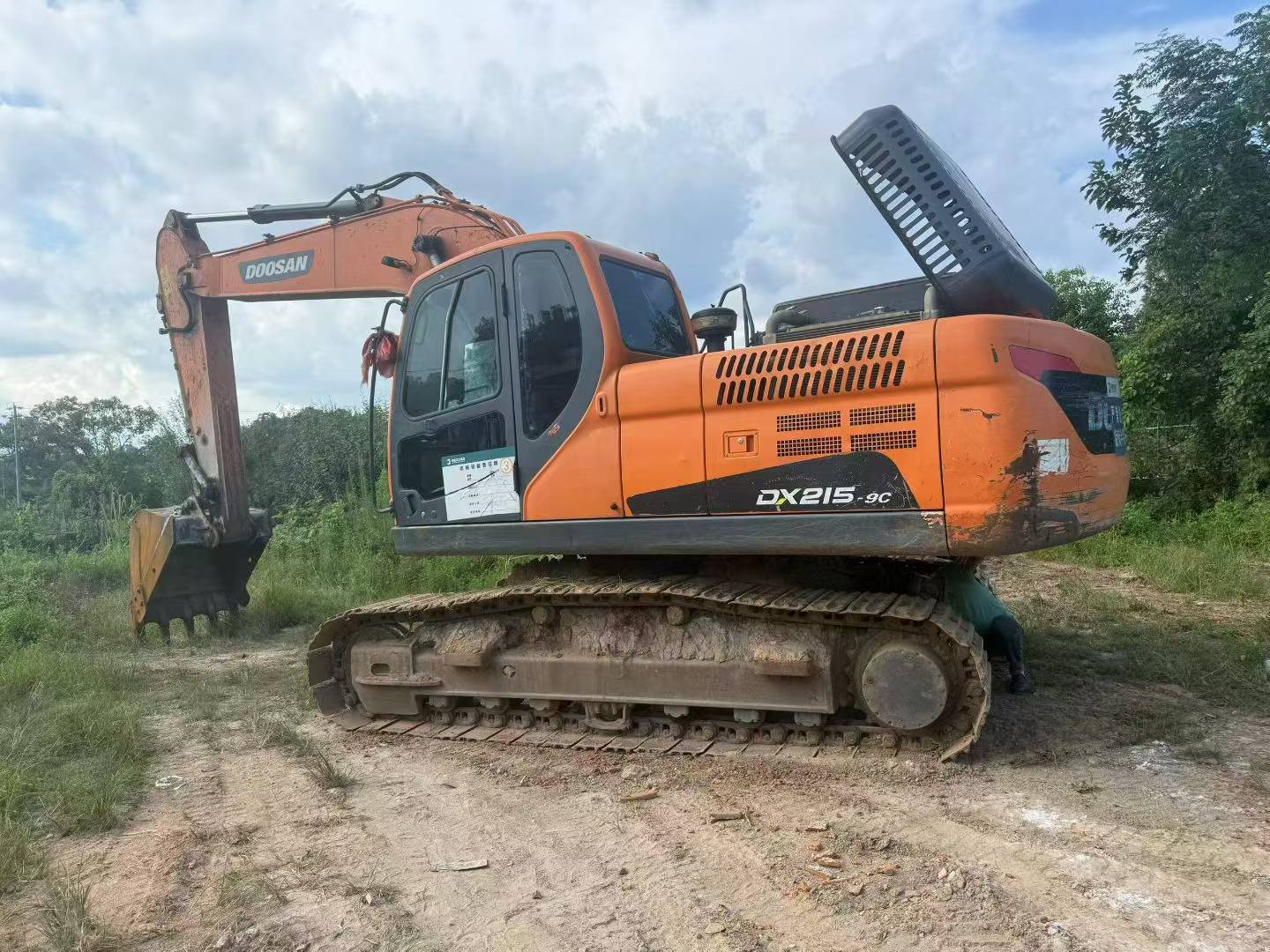Buy Doosan DH200-3 Used Excavator / 4
