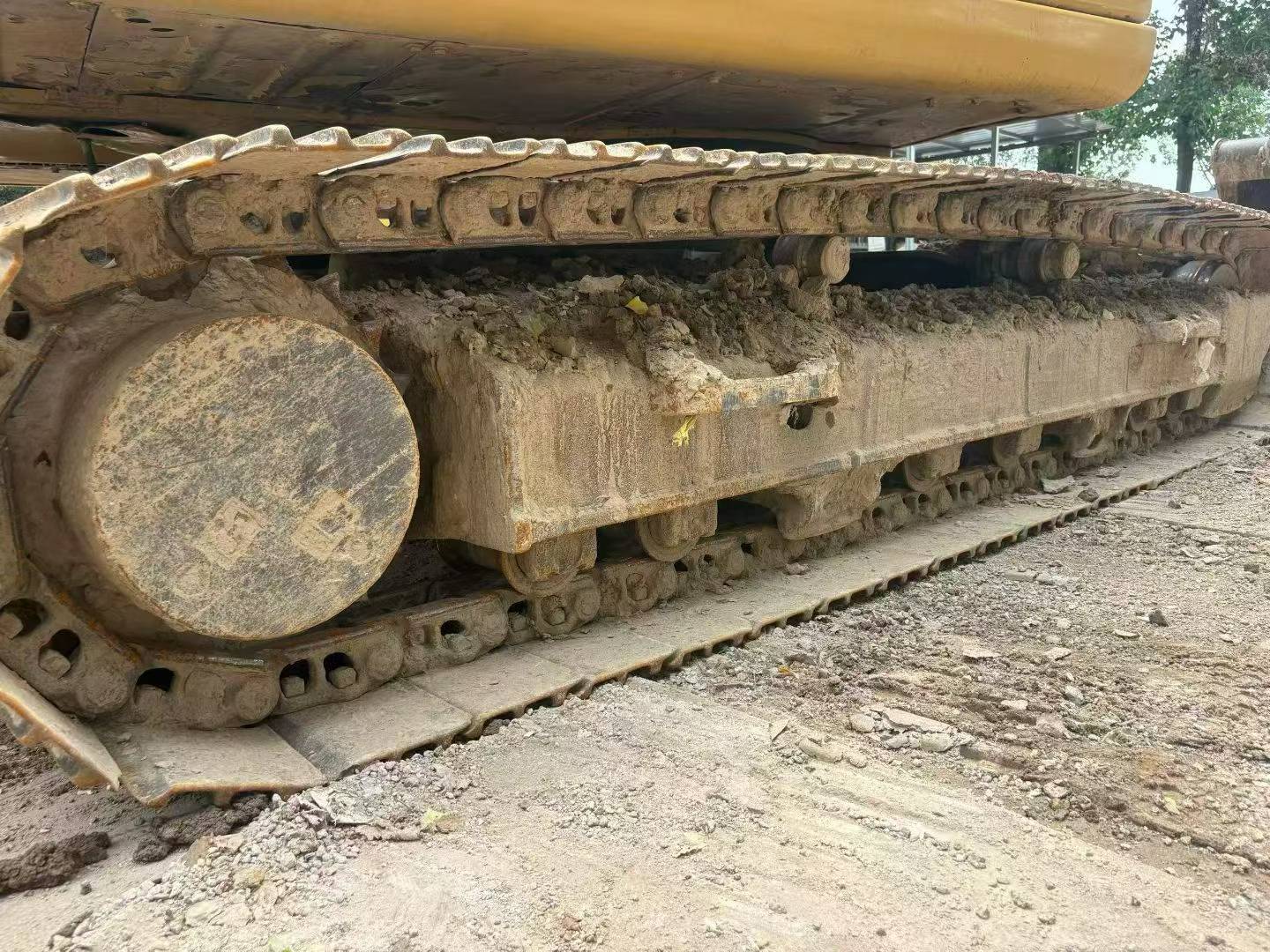 Buy Caterpillar 323 Used Excavator / 9
