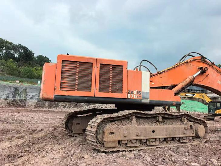 Buy Hitachi ZX870H Used Excavator / 1