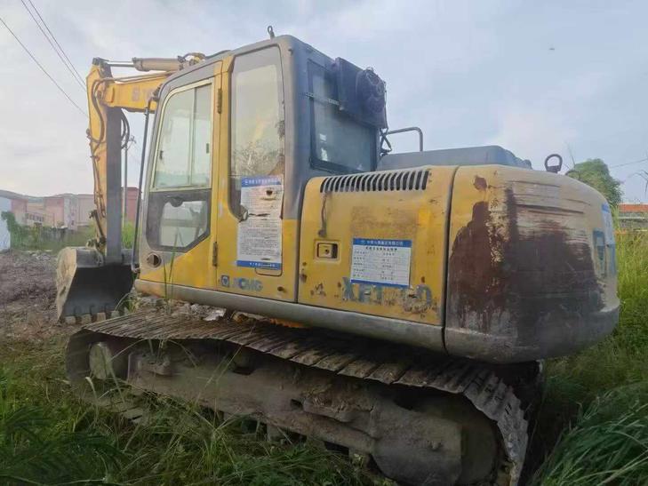 Buy XCMG XE150 Used Excavator / 1