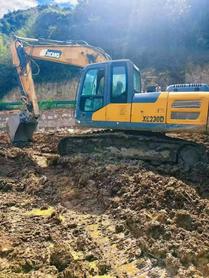 Buy XCMG XE200 Used Excavator / 3 Buy XCMG XE200 Used Excavator / 3