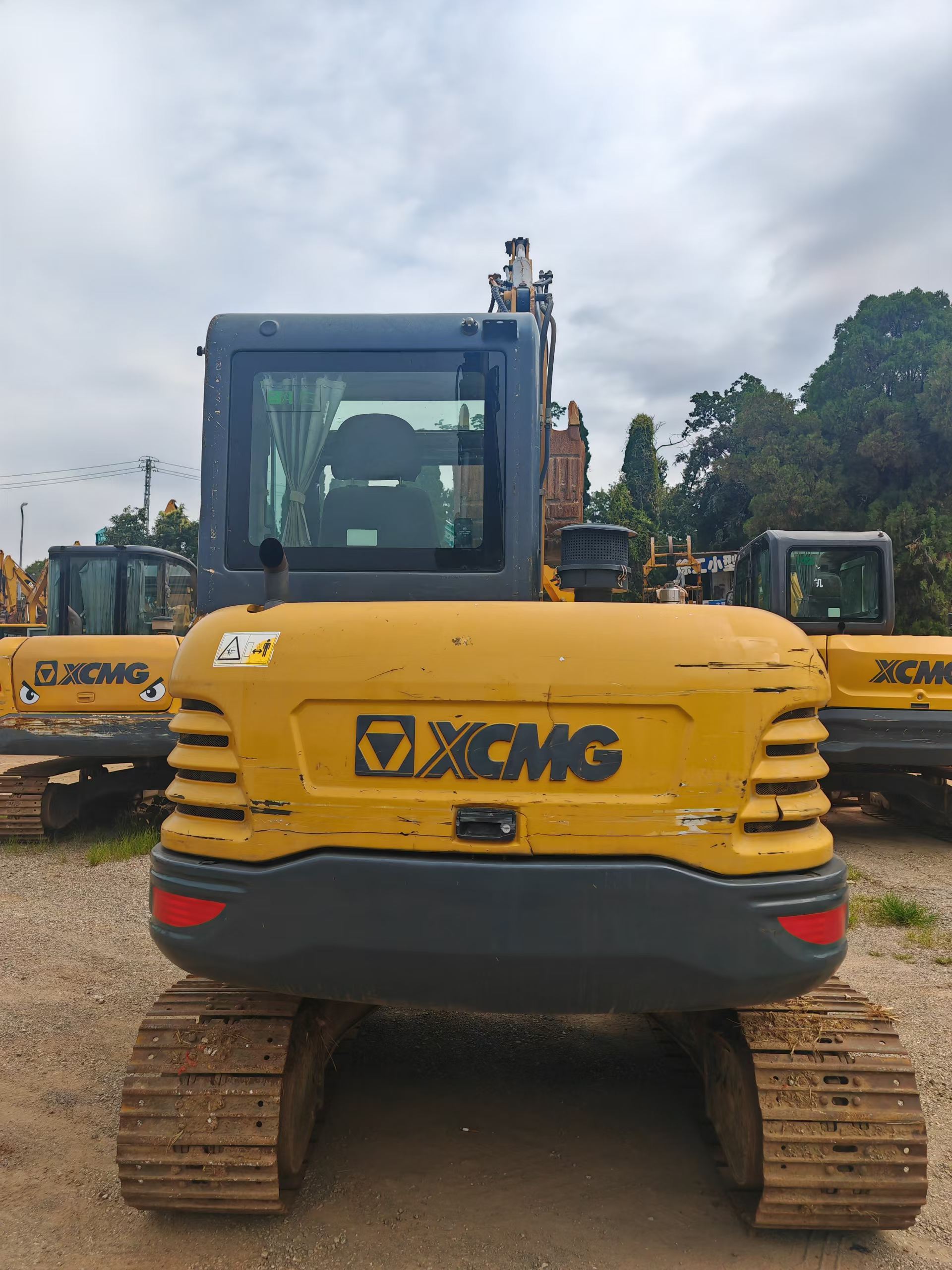 Buy XCMG XE60 Used Excavator / 5