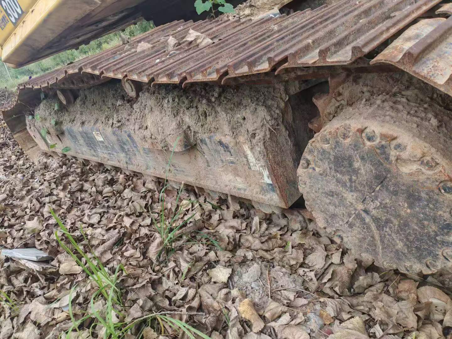 Buy Komatsu PC240-6 Used Excavator / 8