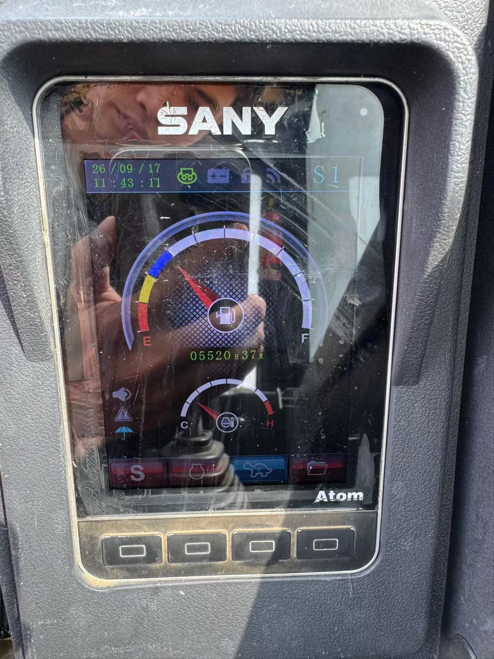 Buy Sany Used Excavator / 4