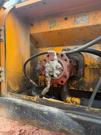 Buy Hyundai R215-7C Used Excavator / 9 Buy Hyundai R215-7C Used Excavator / 9