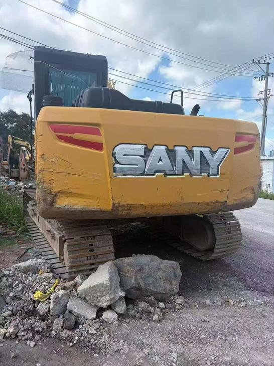 Buy Sany Used Excavator / 1
