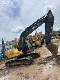 Compre Escavadeira Volvo EC140 Usada / 3 Compre Escavadeira Volvo EC140 Usada / 3
