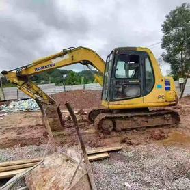 Buy Komatsu PC60-7 Used Excavator / 2 Buy Komatsu PC60-7 Used Excavator / 2