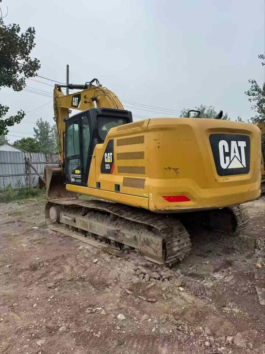 Buy Caterpillar 323 Used Excavator / 1