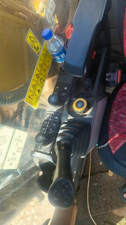 Buy Caterpillar 320GC Used Excavator / 1