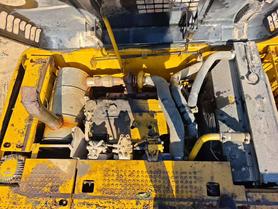 Buy Caterpillar 320D Used Excavator / 8 Buy Caterpillar 320D Used Excavator / 8