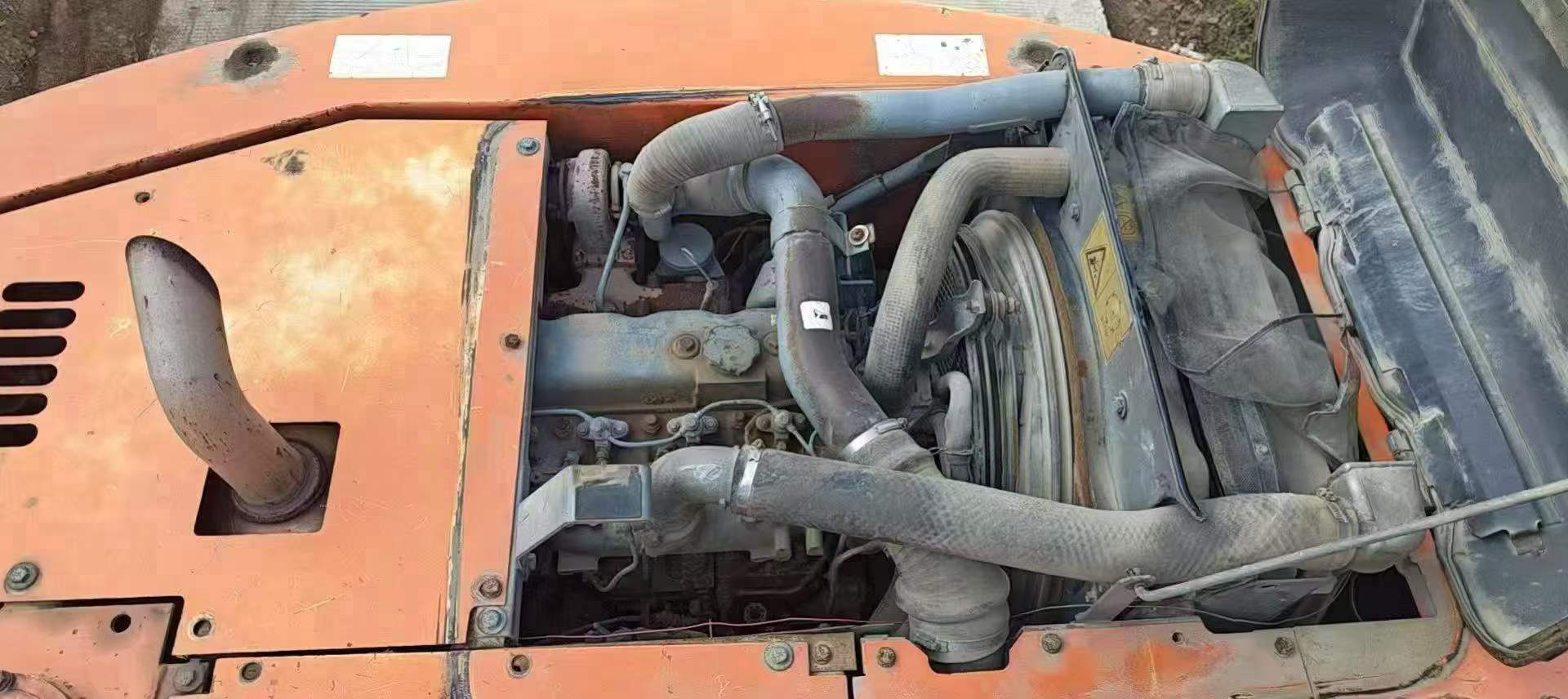 Buy Hitachi EX130H-5 Used Excavator / 3