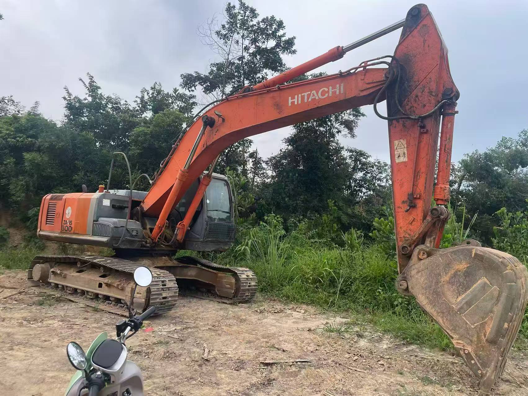 شراء Hitachi ZW250 مستعمل حفارة