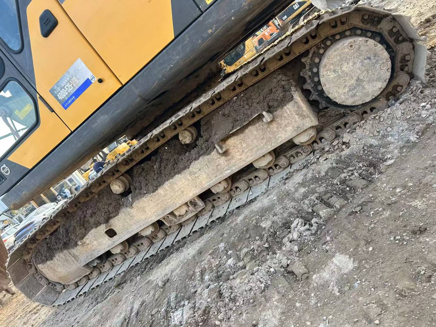 Купить Подержанный Экскаватор Volvo EC220D / 5