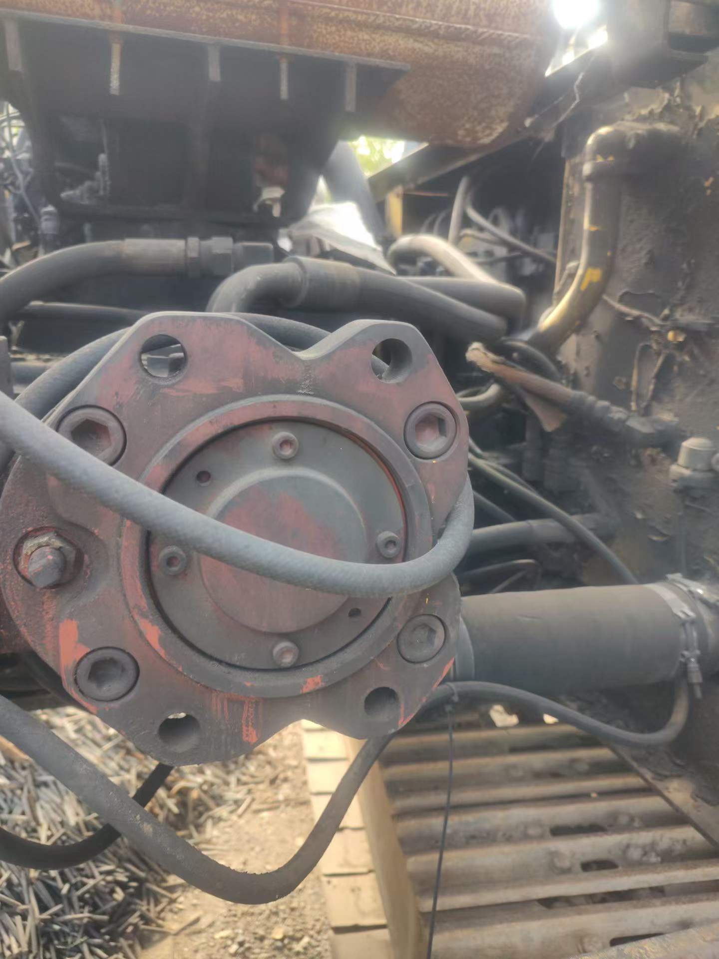 شراء حفارة Komatsu PC200-6 مستعملة / 7