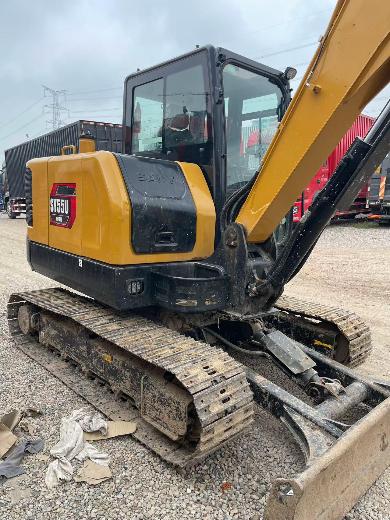 Compre Excavadora Sany SY55 Usada / 9