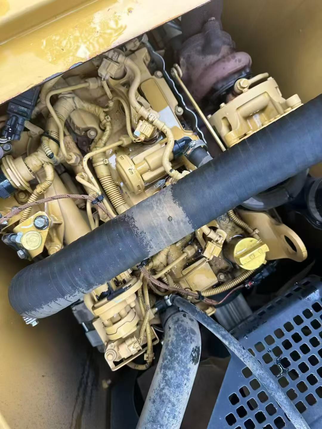 Compre Excavadora Caterpillar 313D Usada / 7