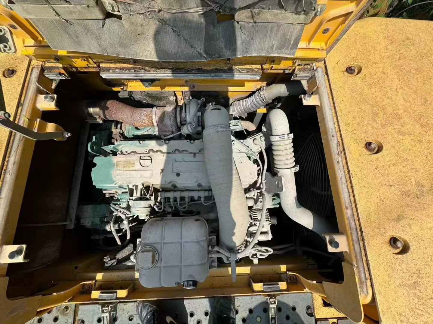Купить Подержанный Экскаватор Volvo L350F / 5
