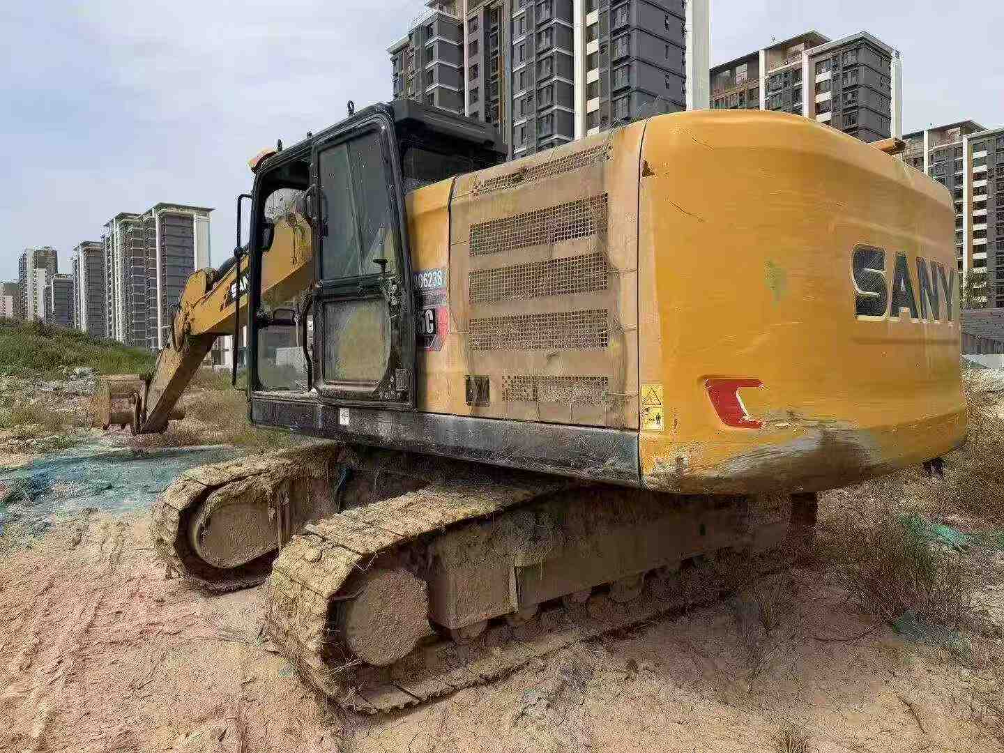 شراء حفارة Sany SY205C مستعملة / 4