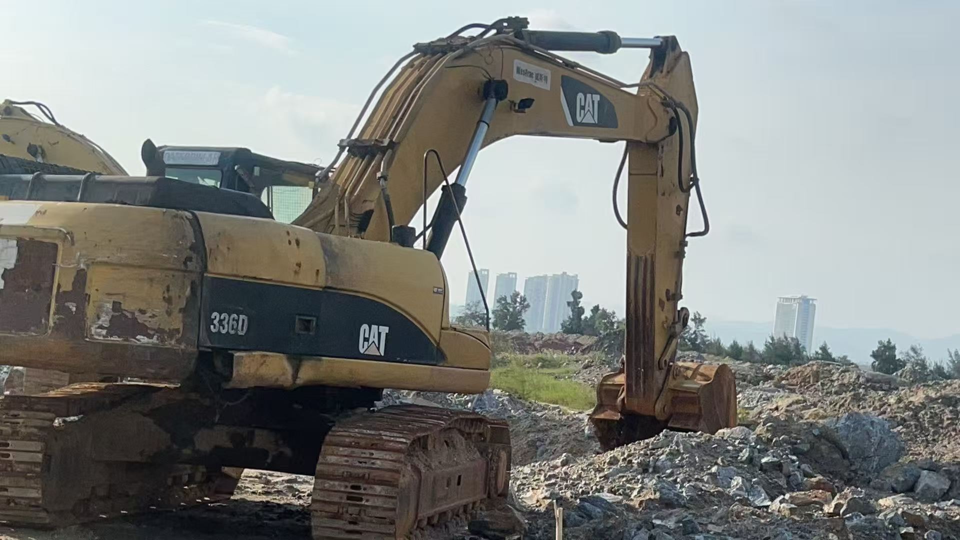 Buy Caterpillar 336E Used Excavator / 4
