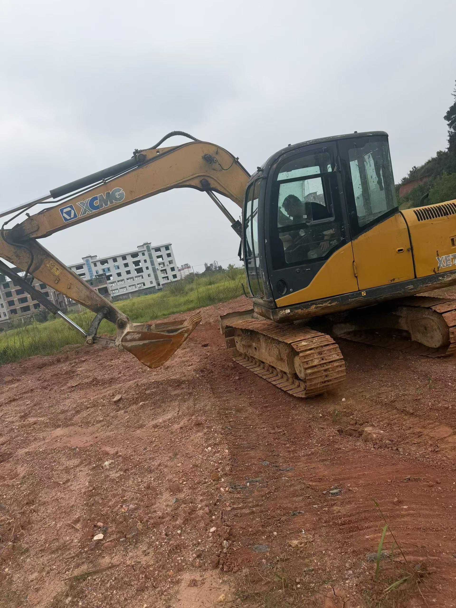 Купить Подержанный Экскаватор XCMG XE75D / 2