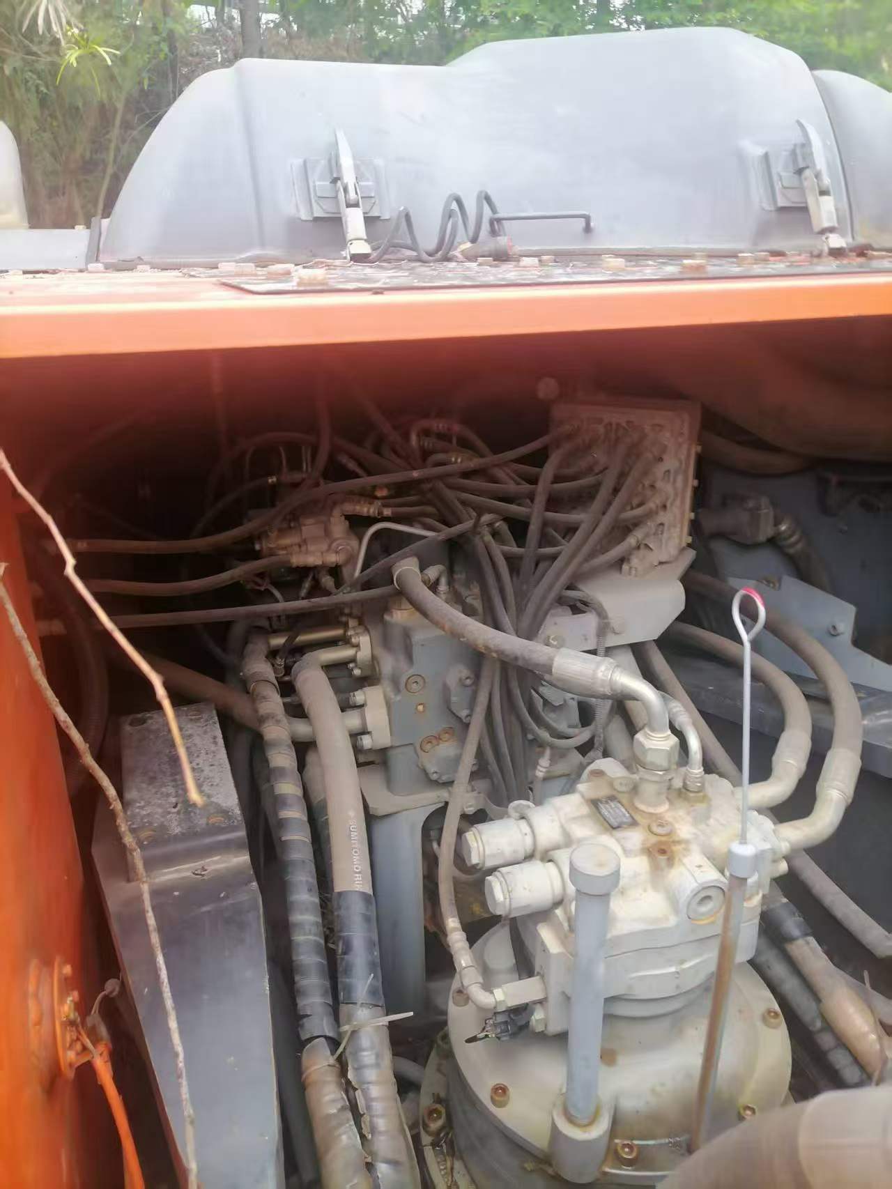 Buy Hitachi ZX240 Used Excavator / 4